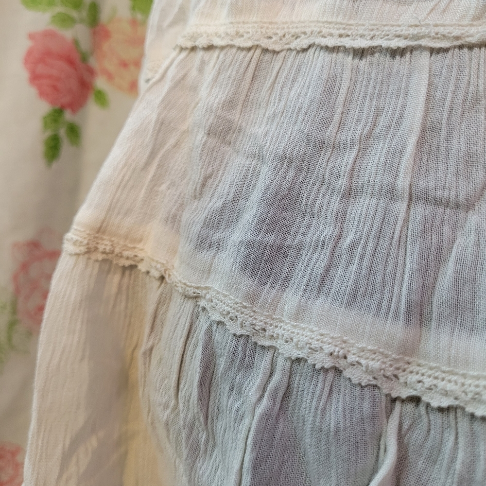 AEO Sheer Blouse - Picture 3 of 6